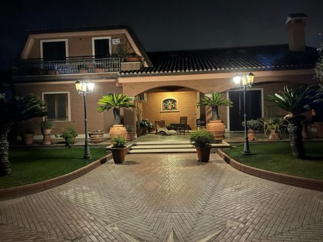 Villa Ines Ardea Bagian luar foto