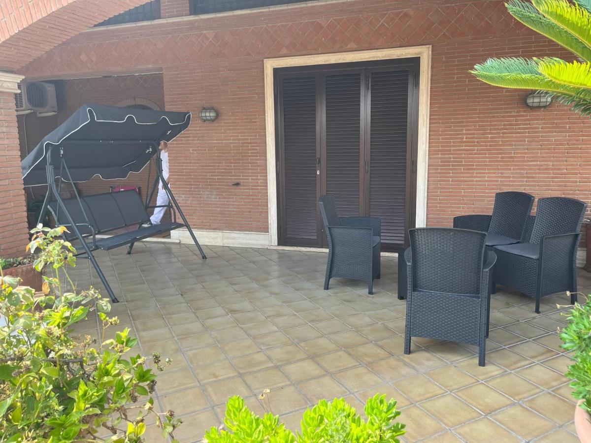 Villa Ines Ardea Bagian luar foto